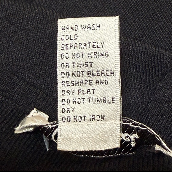 Carducci Black Lace Up Corset Ribbed Knit Sweater Top Size Medium Y2K - Picture 5 of 6